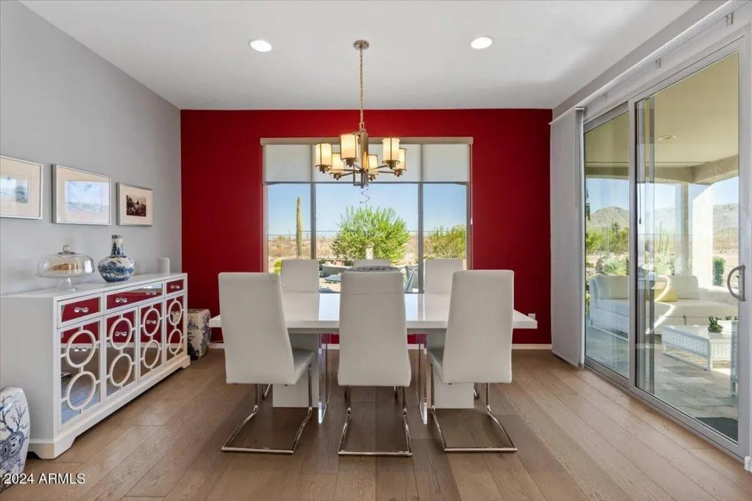 Real Estate Picture 28