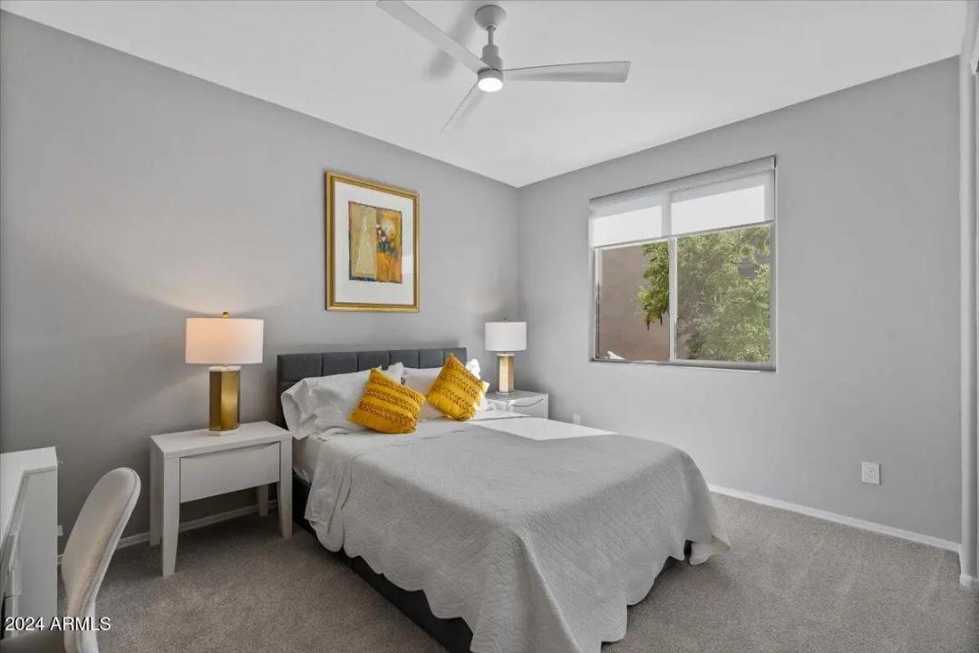 Real Estate Picture 40