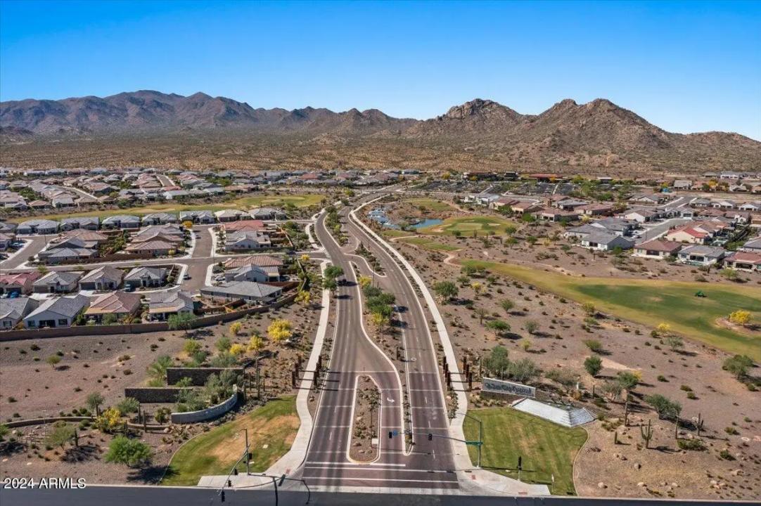 Real Estate Picture 60