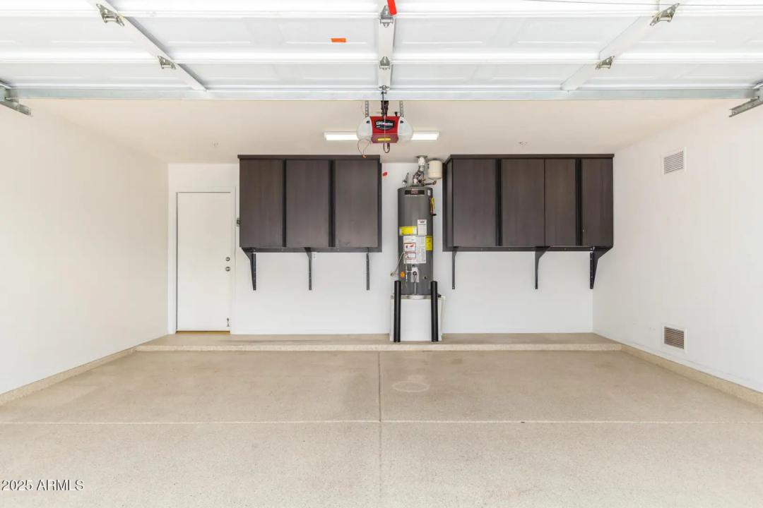 Real Estate Picture 27
