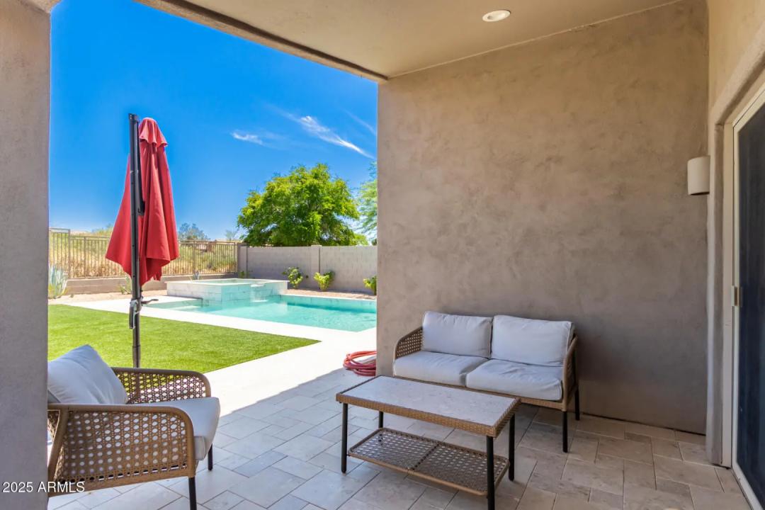 Real Estate Picture 28