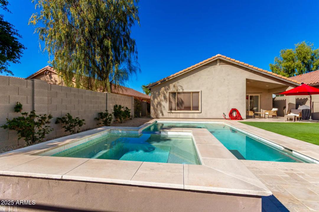 Real Estate Picture 34