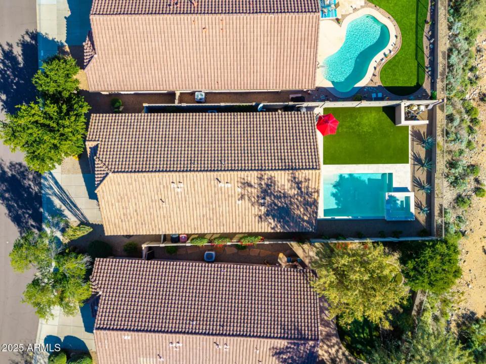 Real Estate Picture 40