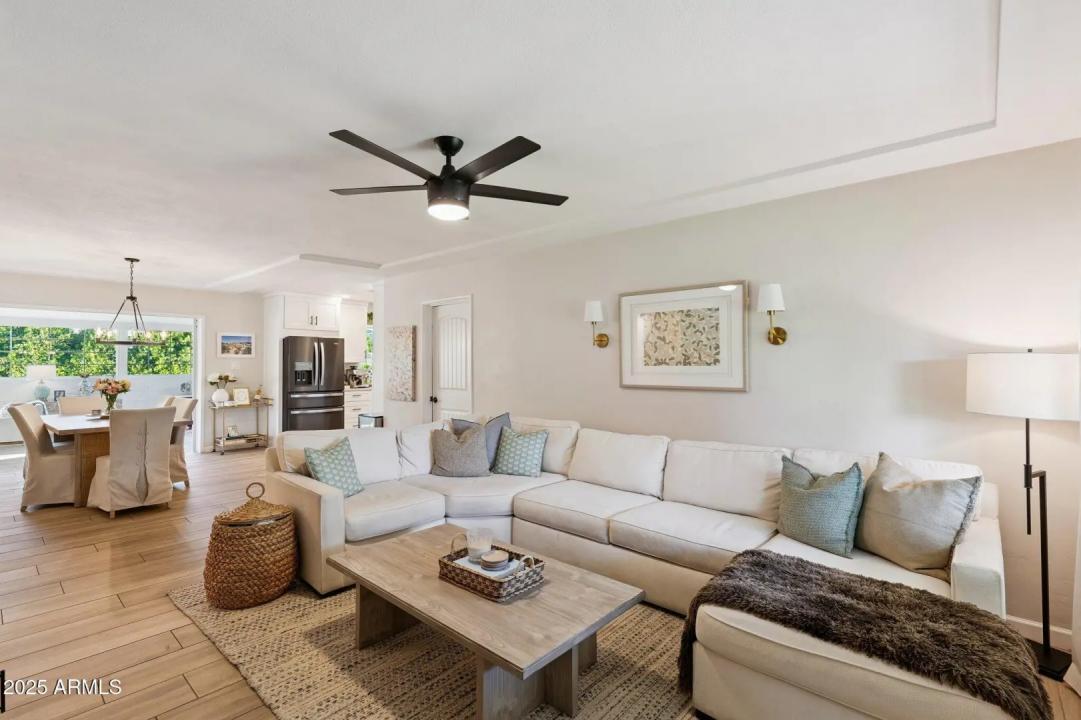 Real Estate Picture 5
