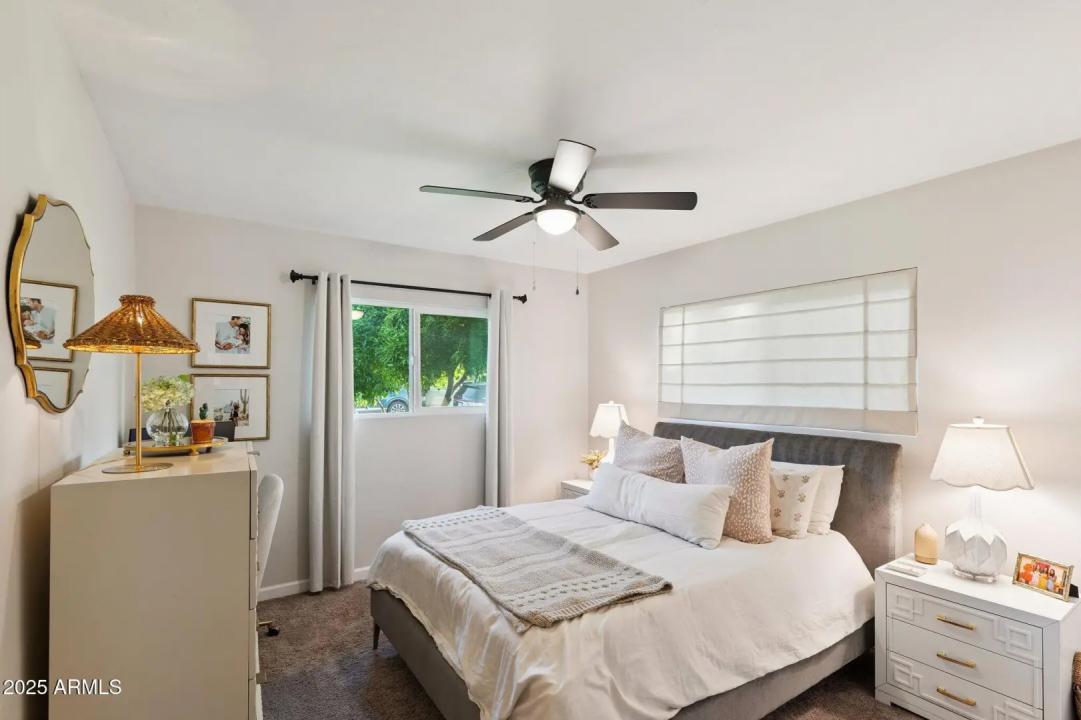 Real Estate Picture 22