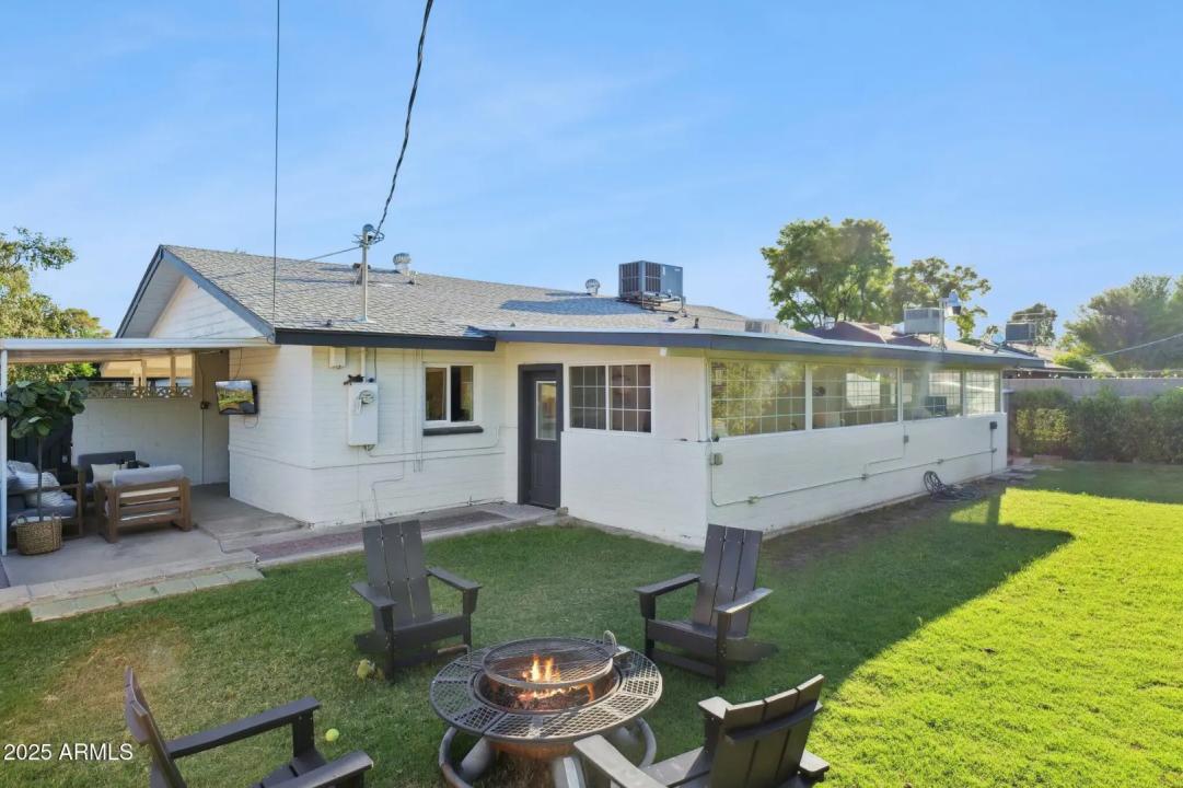 Real Estate Picture 27