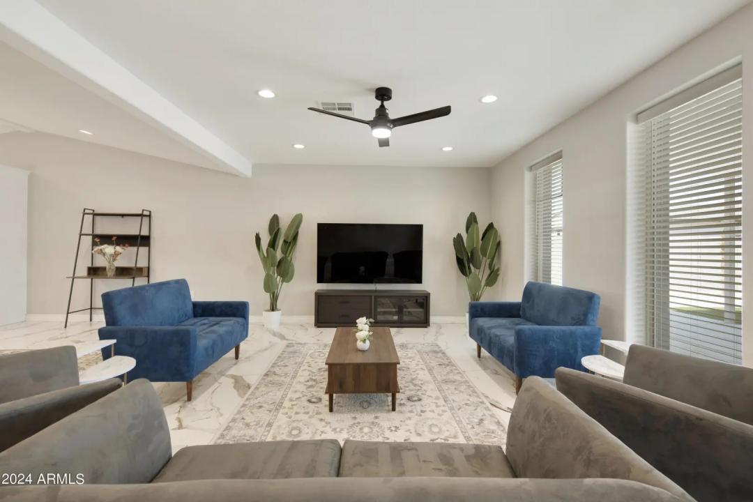 Real Estate Picture 6