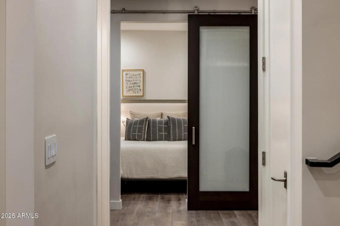 Real Estate Picture 32