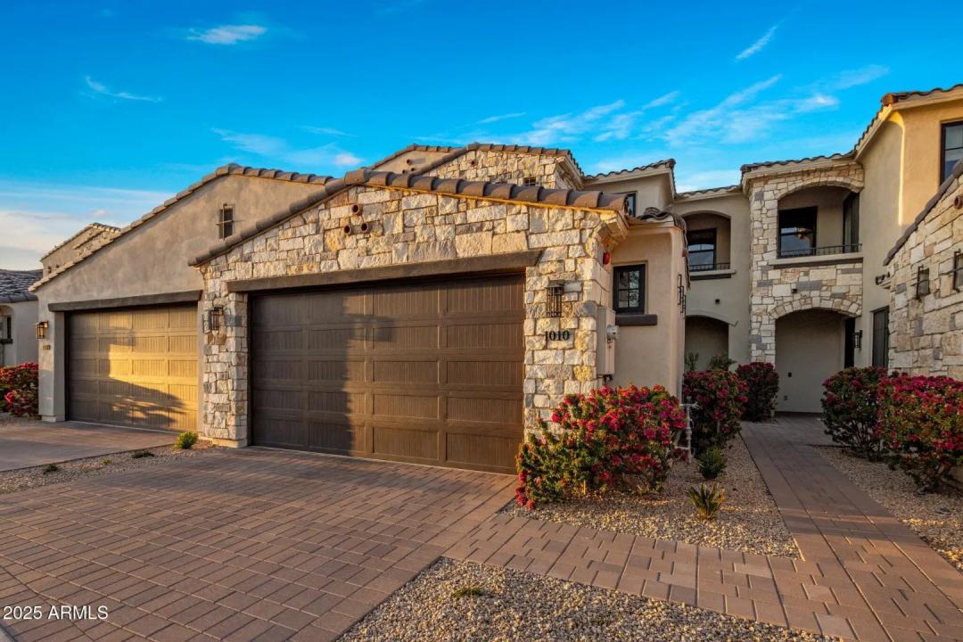 Real Estate Picture 2