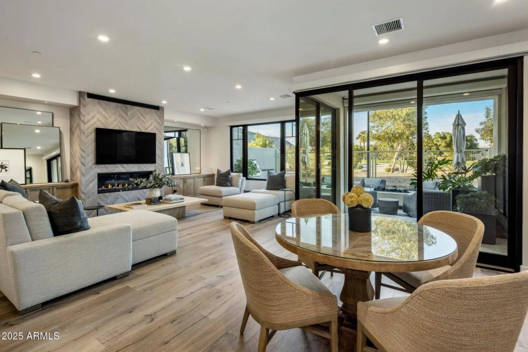 Real Estate Picture 9