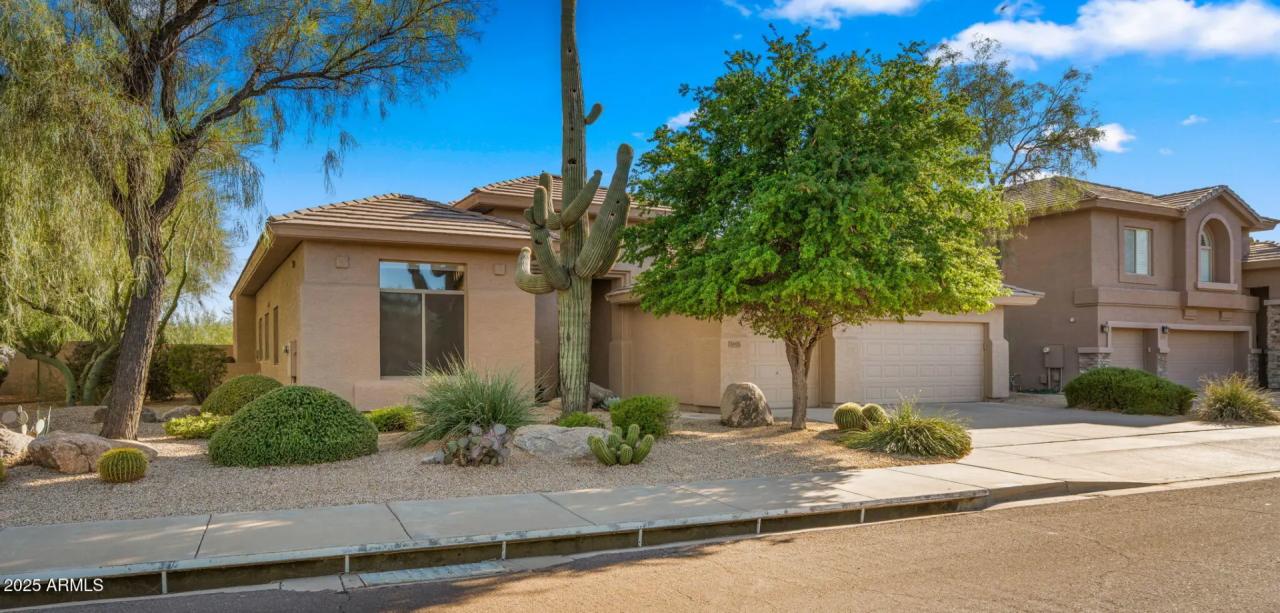 Real Estate Picture 3
