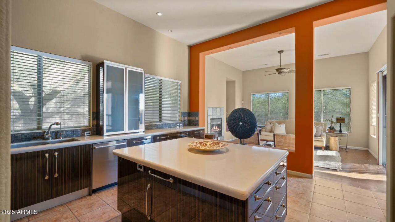 Real Estate Picture 16
