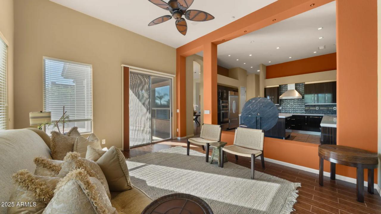 Real Estate Picture 18