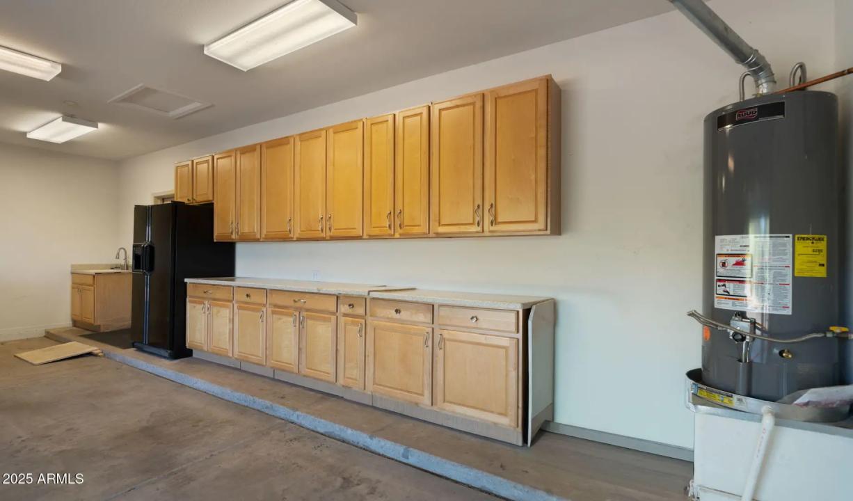 Real Estate Picture 32