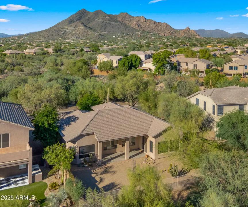 Real Estate Picture 40