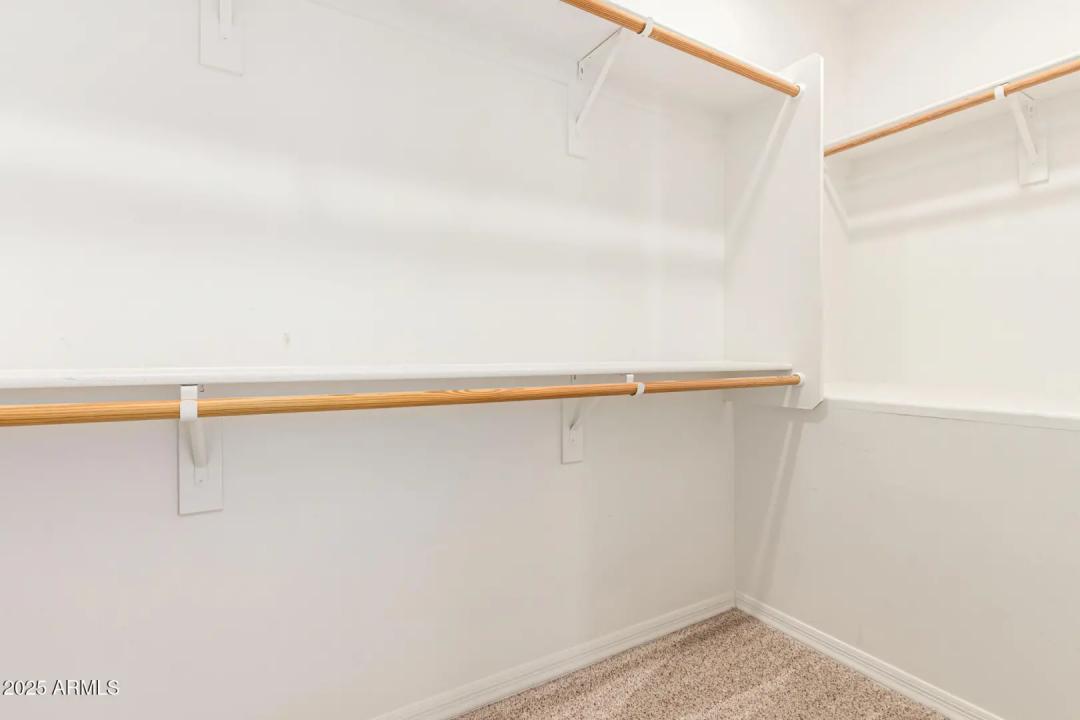 Real Estate Picture 18
