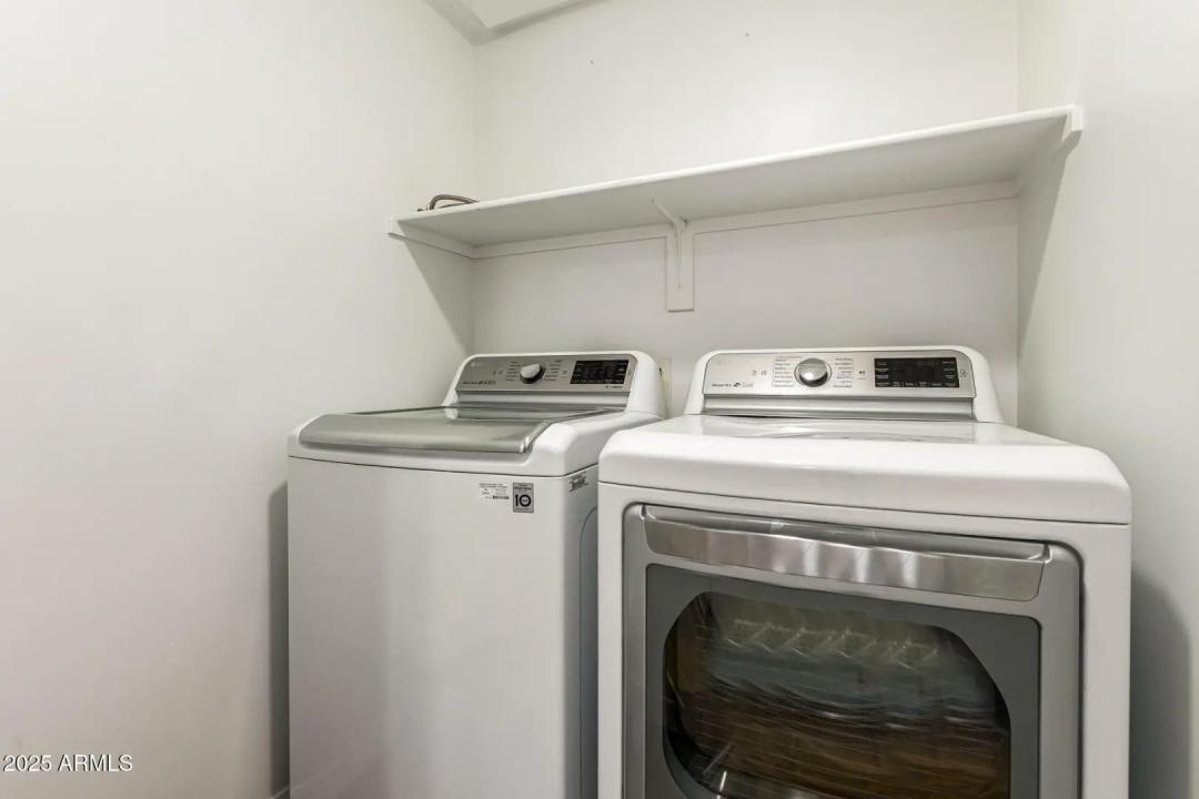 Real Estate Picture 21