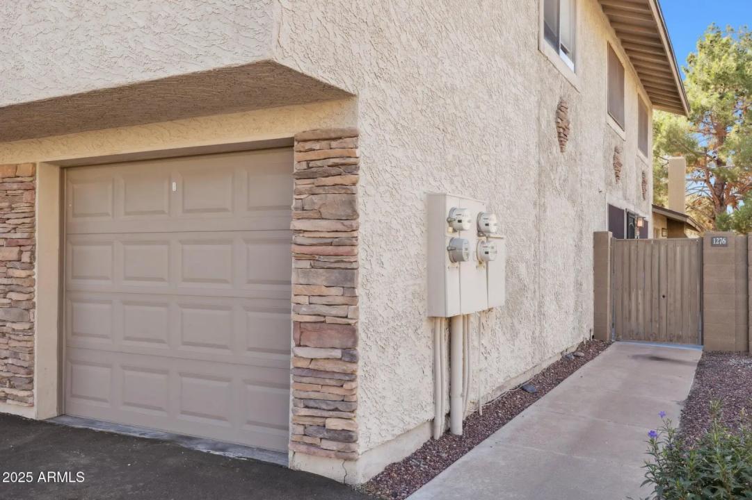 Real Estate Picture 2