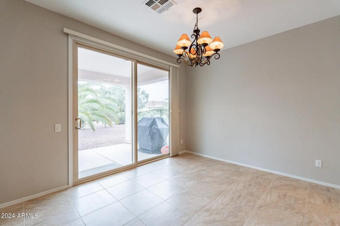 Real Estate Picture 15