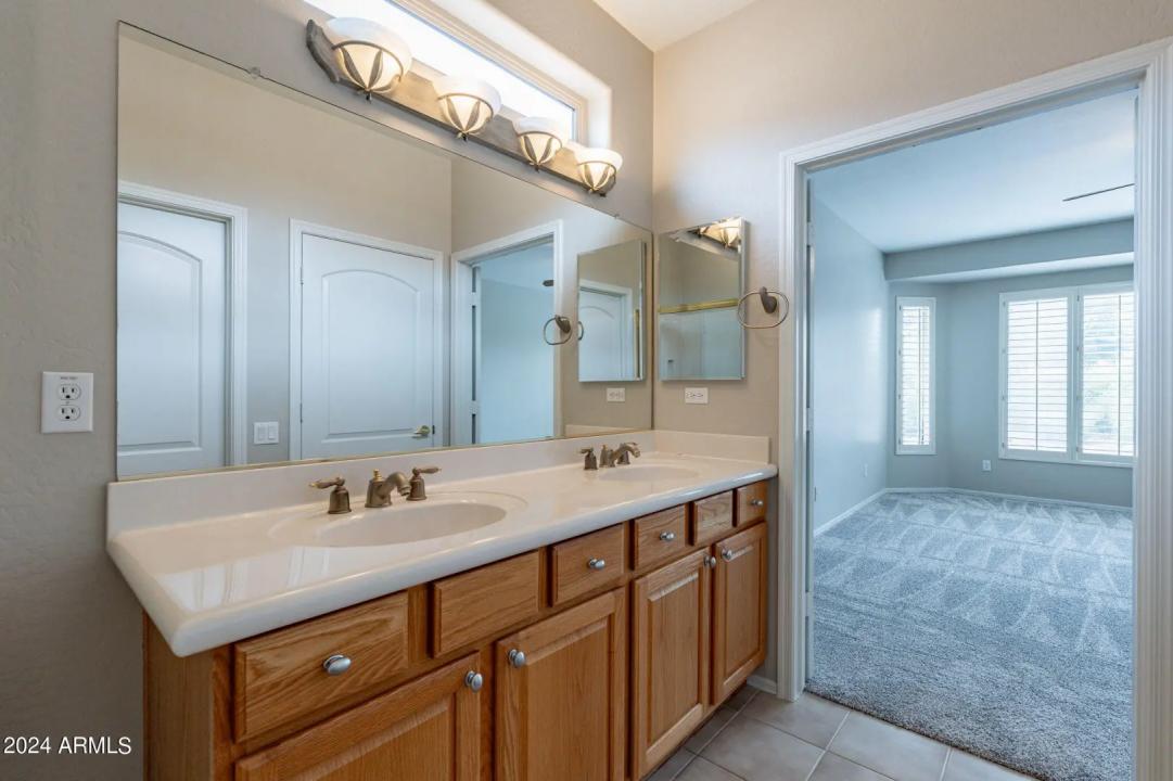 Real Estate Picture 20