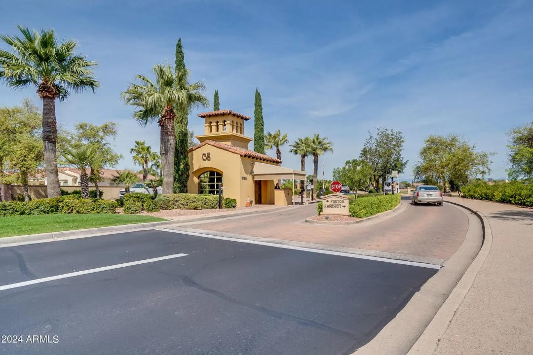 Real Estate Picture 36