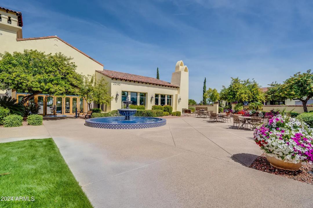 Real Estate Picture 42