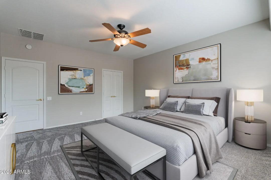 Real Estate Picture 12