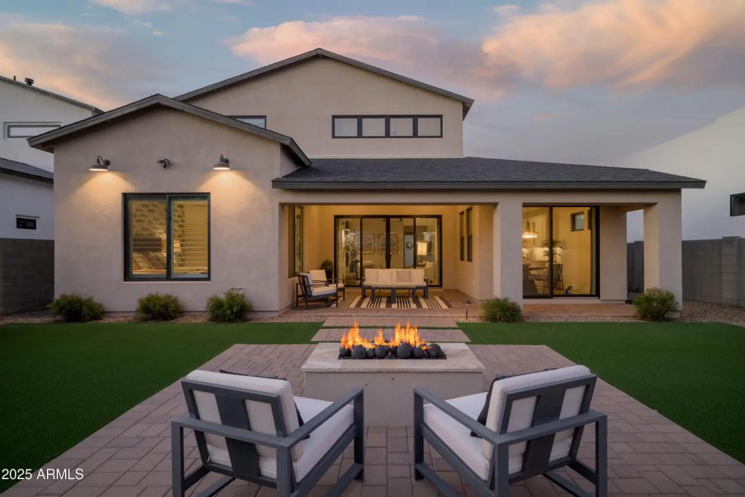 Real Estate Picture 23