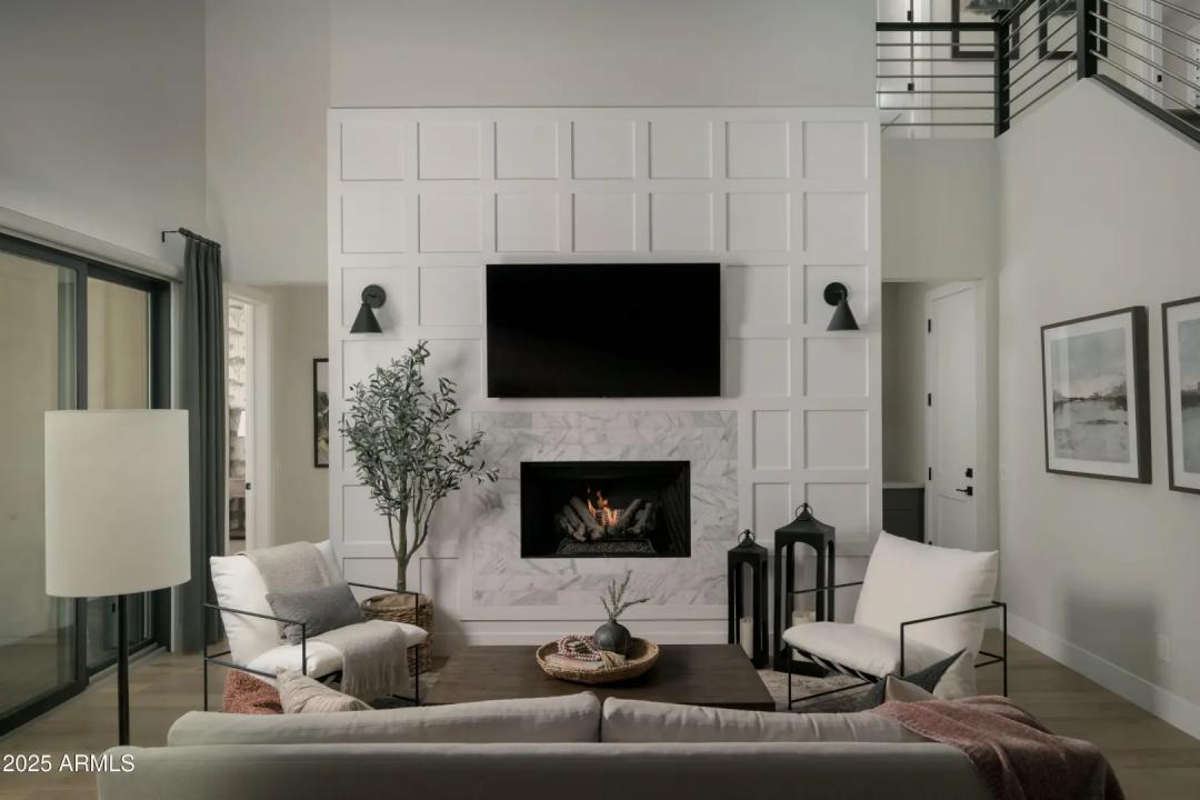Real Estate Picture 4