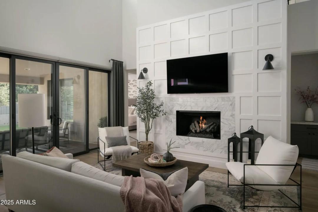 Real Estate Picture 3