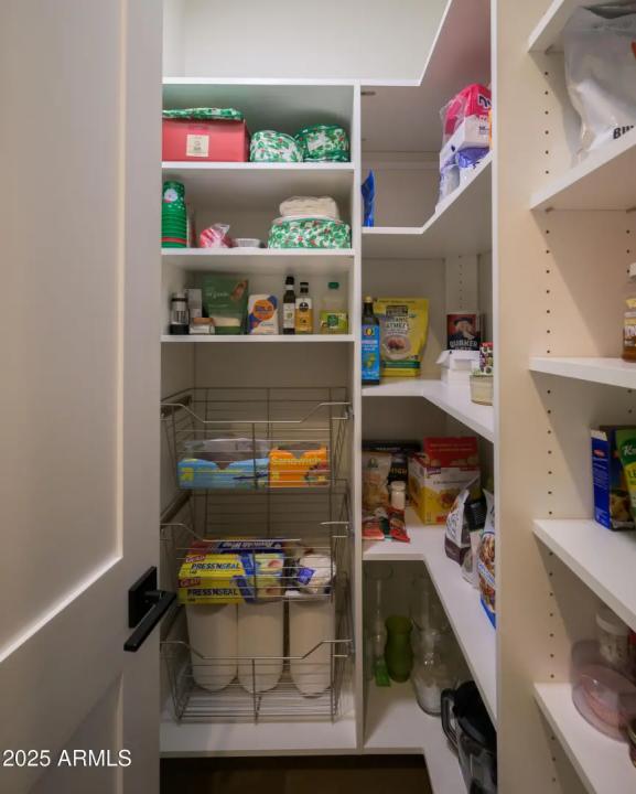 Real Estate Picture 9