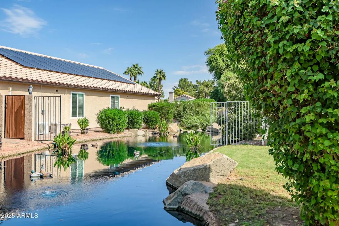 Real Estate Picture 33