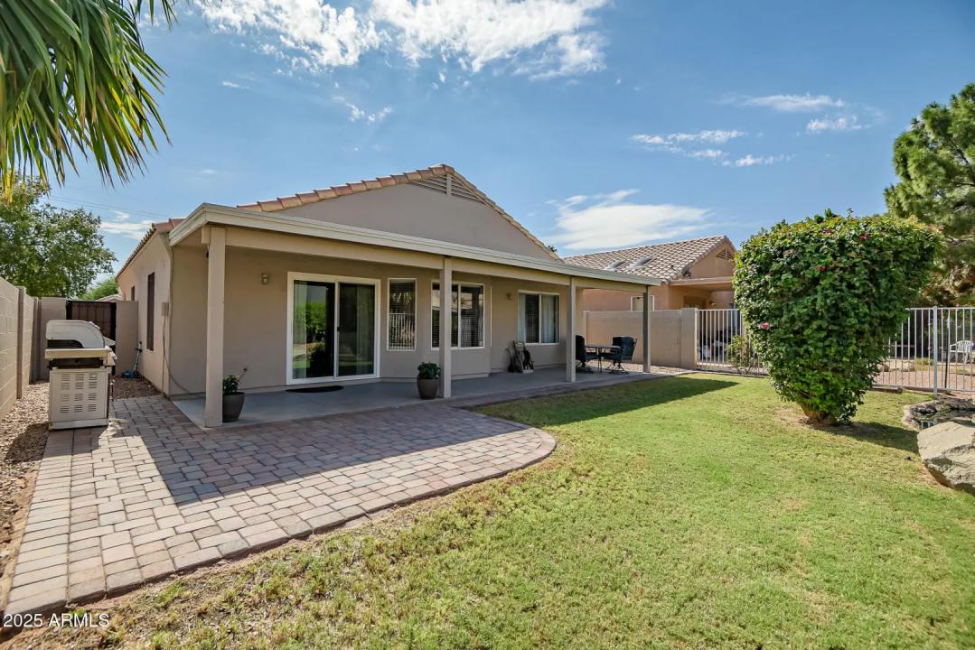 Real Estate Picture 35
