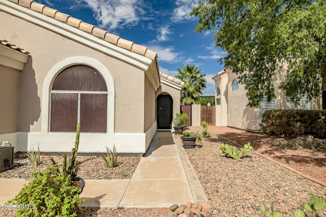 Real Estate Picture 2