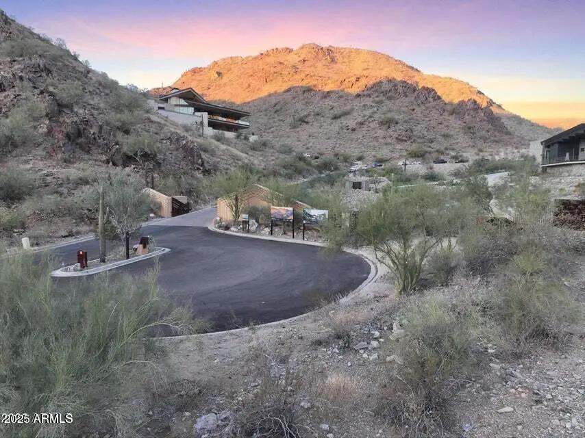 Real Estate Picture 12