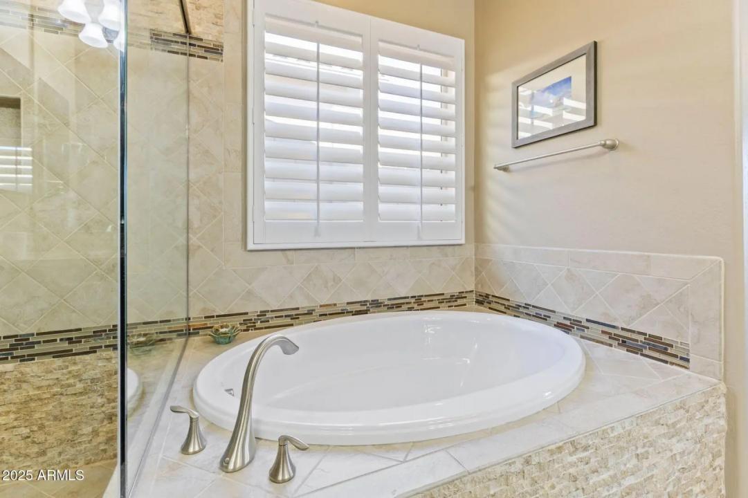 Real Estate Picture 21