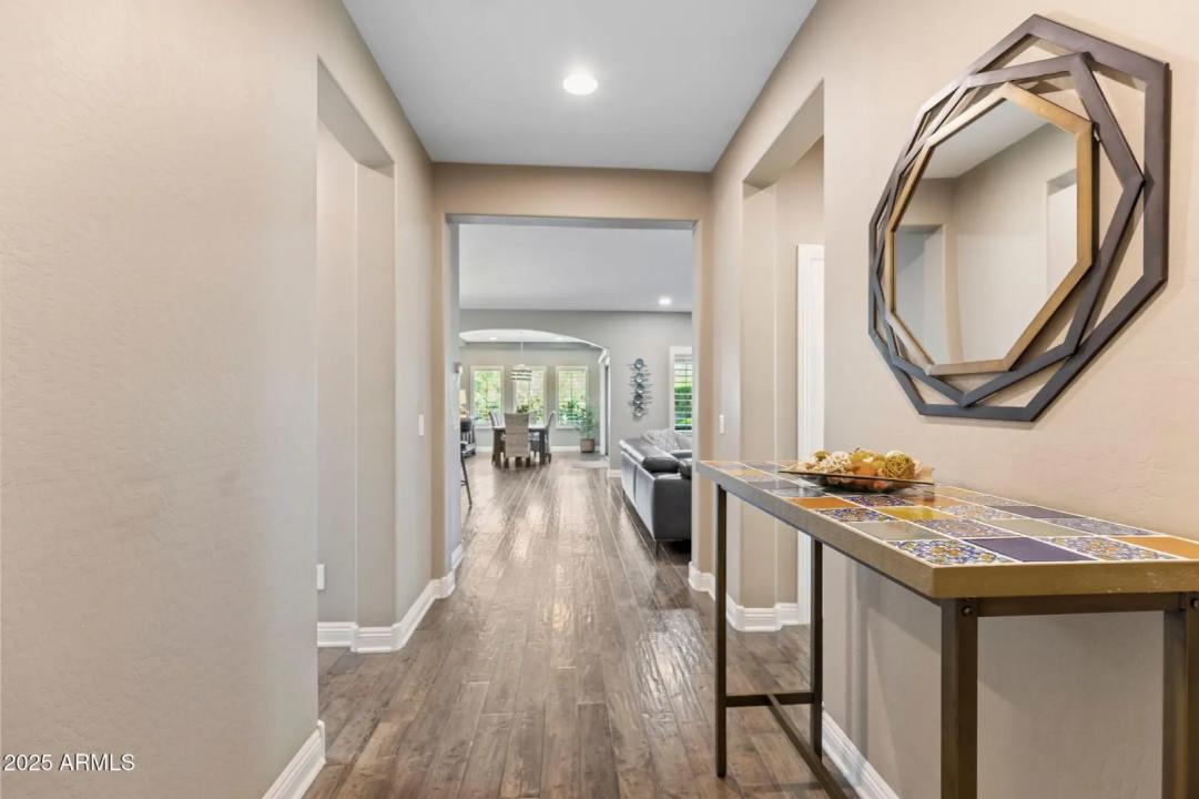 Real Estate Picture 23