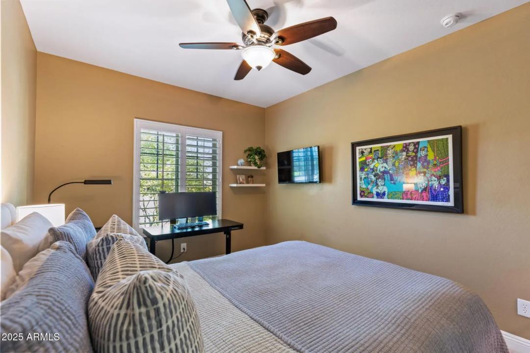 Real Estate Picture 29