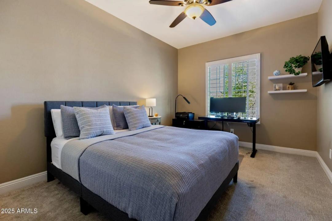 Real Estate Picture 28