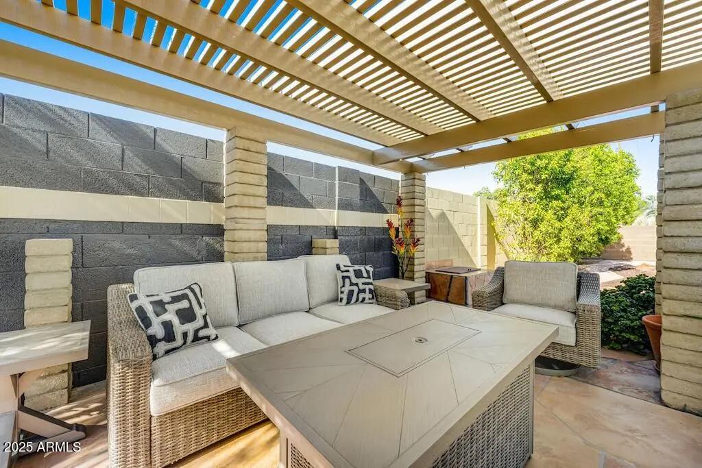 Real Estate Picture 27
