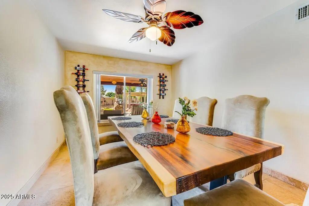 Real Estate Picture 11