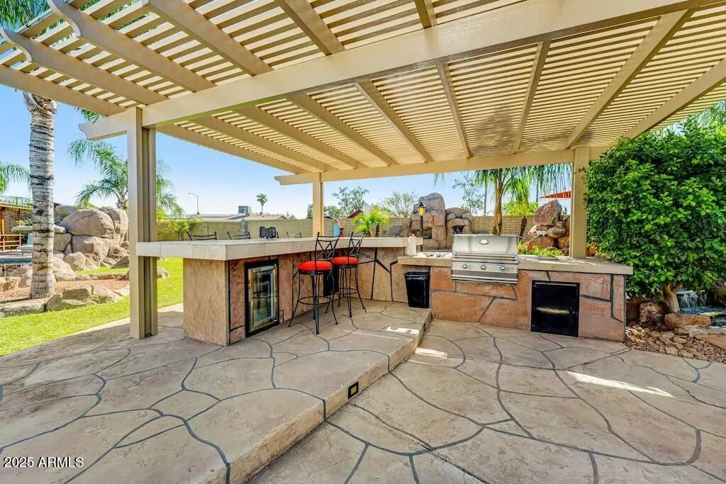 Real Estate Picture 6