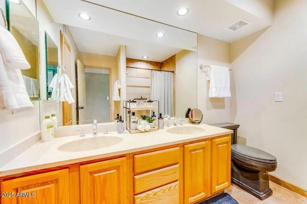 Real Estate Picture 19
