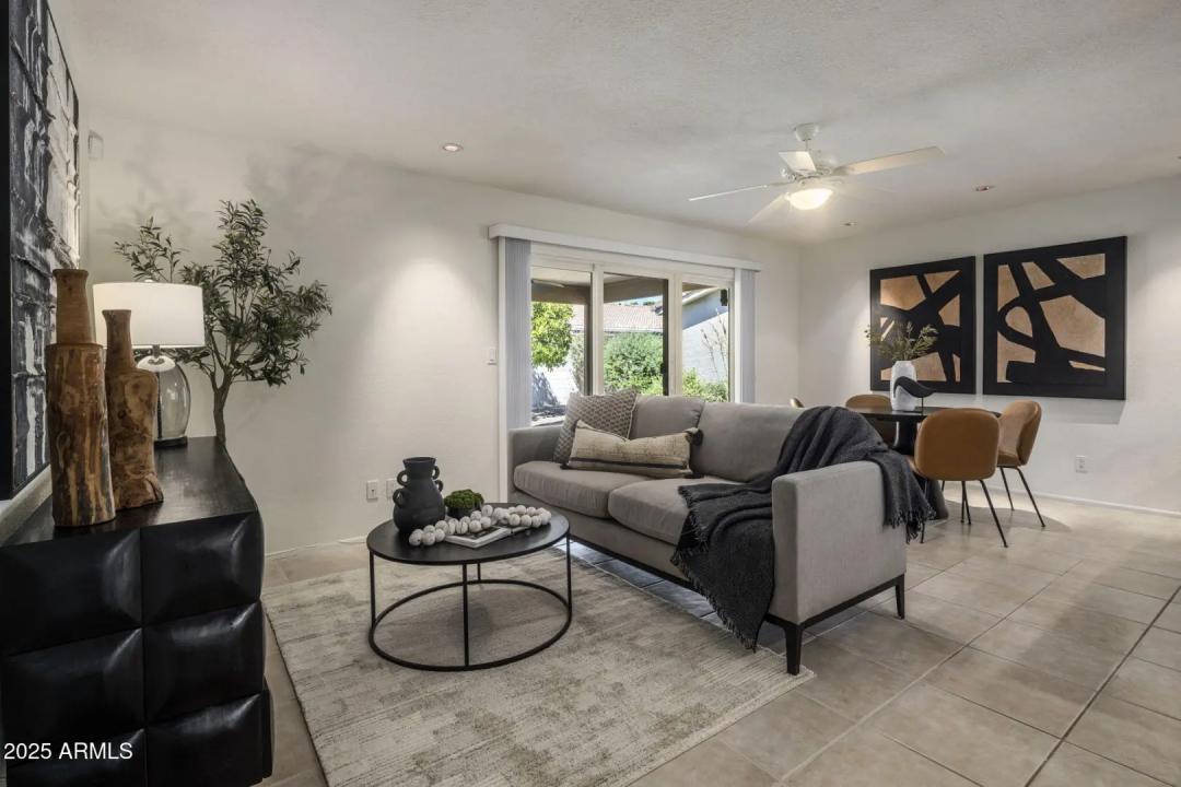 Real Estate Picture 7