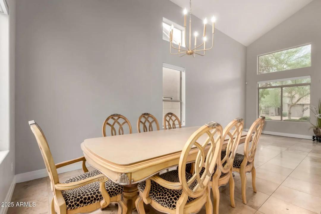 Real Estate Picture 9