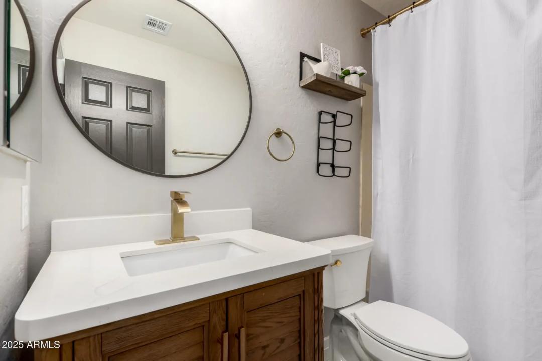 Real Estate Picture 27