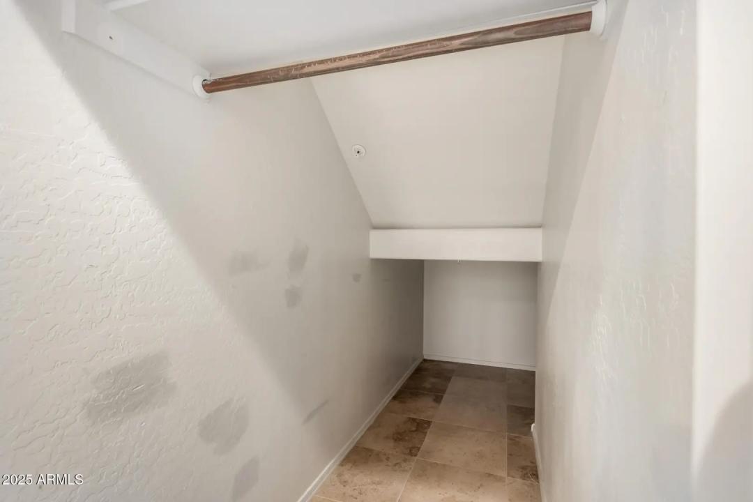 Real Estate Picture 31