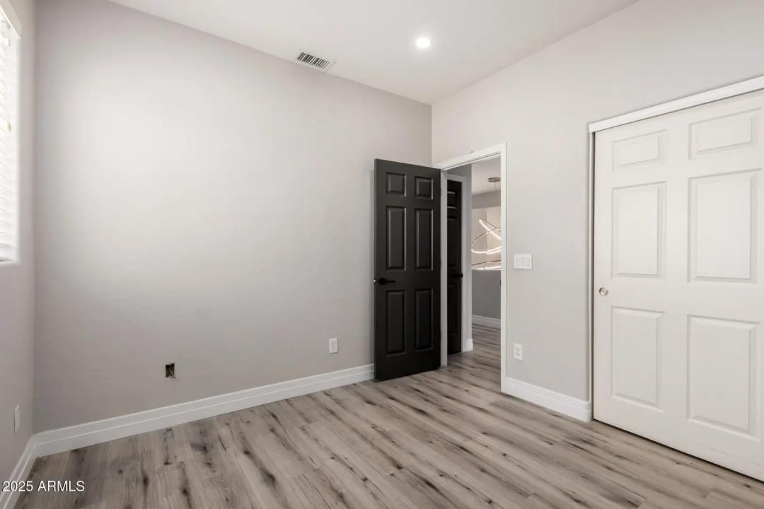 Real Estate Picture 36