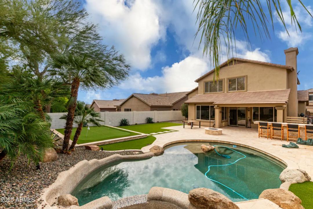 Real Estate Picture 45