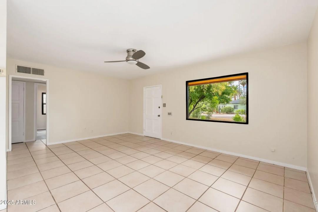 Real Estate Picture 2